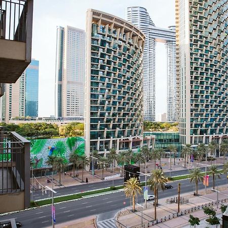 Luxury Apartment At Standpoint Tower By Emaar 迪拜 外观 照片