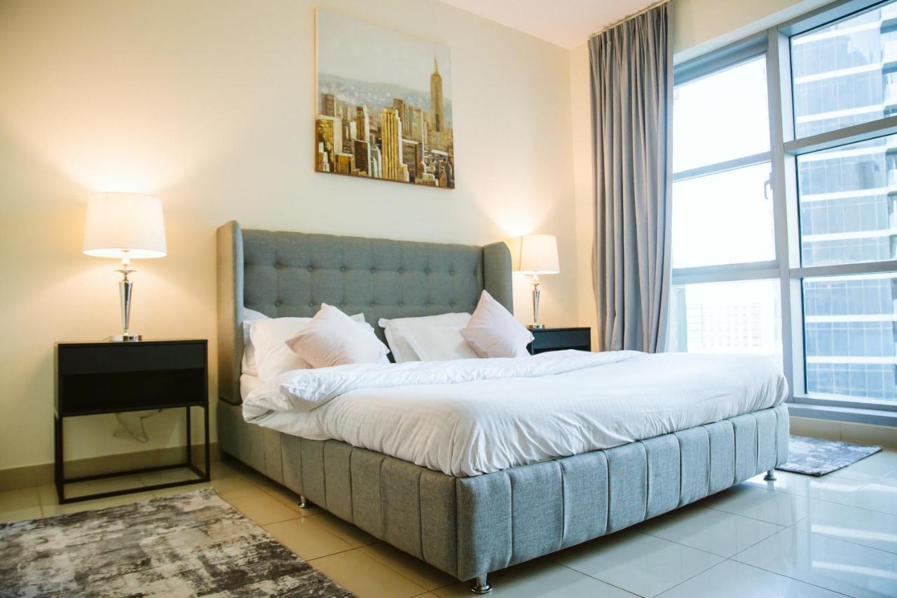 Luxury Apartment At Standpoint Tower By Emaar 迪拜 外观 照片